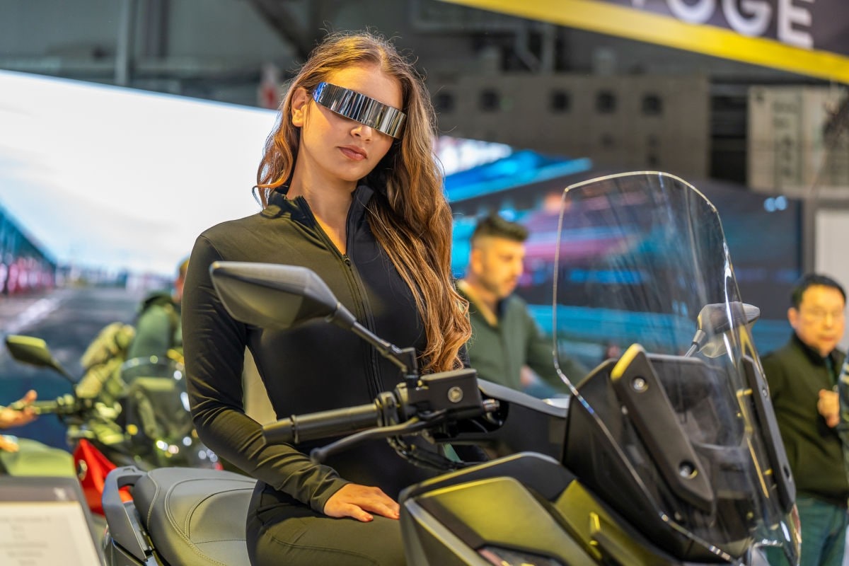 Le ragazze di EICMA 2024! +GALLERY+